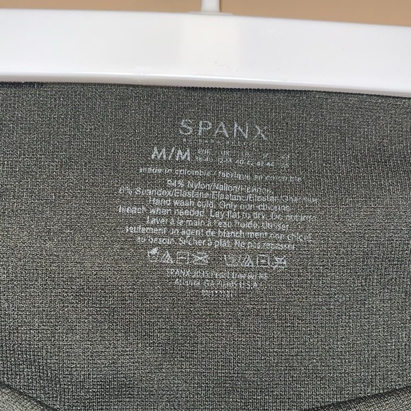 SPANX deep army green camouflage leggings size medium - Picture 6 of 6